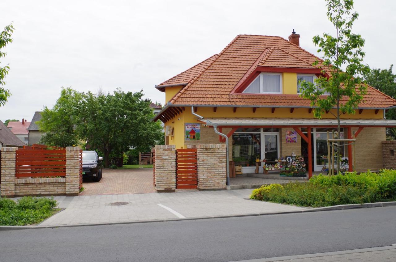Aranyhal Apartman Heviz Exterior foto