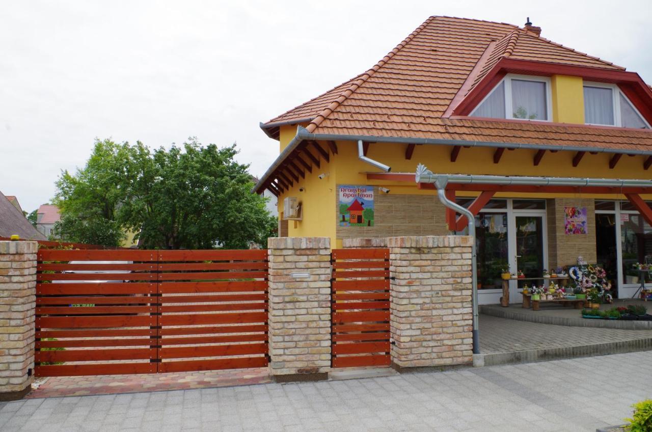 Aranyhal Apartman Heviz Exterior foto